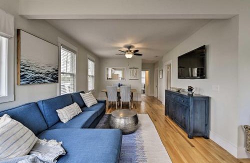 Newport House | Idyllic Newport Area Cottage - Walk to First Beach