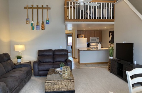 Gypsum Condo | “ I’m Sittin’ On The Dock Of The Bay “