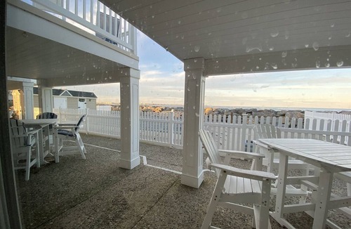 Goshen Condo | Immaculate Oceanfront Condo