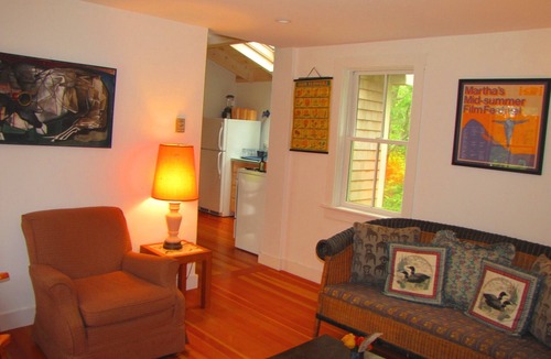 Tisbury House | In-Town-WALK TO EVERYTHING! PETS OK! Screened Porch, 3 A/C units, Outdoor Shower