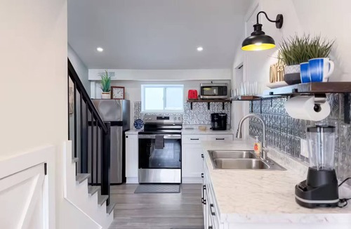 Winnisquam Apartment | Incredible Lake & Mtn Views - Loft Vibes Getaway!
