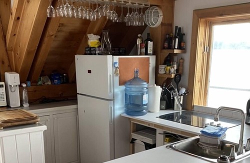 Torrance Cottage | Incredible sunrises and sunsets relaxing above the water of Bala Bay
