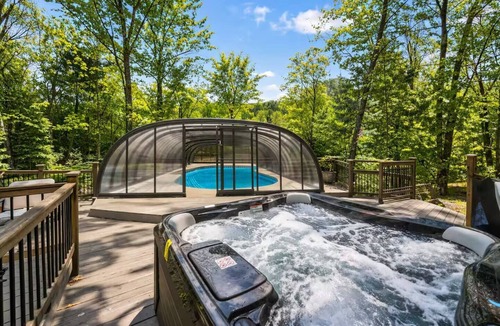 South Fallsburg House | Indoor Pool | Hot Tub + Sauna | Catskills | 20+