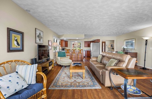 Honeoye House | Inspiration Cove: Serene Beauty on Honeoye Lake!