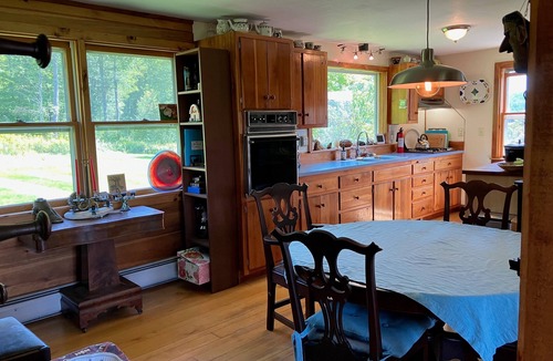 Bridgewater Corners House | Intrepid Angel Farm Cottage on 132 Acres Close to Killington Views, Pond, & Cozy Charm