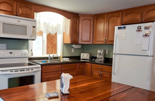 Moultonborough House | Inviting Balmoral Chalet Sleeps 8 FREE EV CHARGING INCLUDED