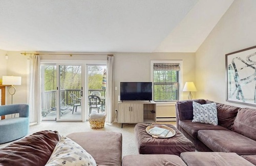 West Hartford Condo | Inviting three-story condo with decks - near the Quechee Club