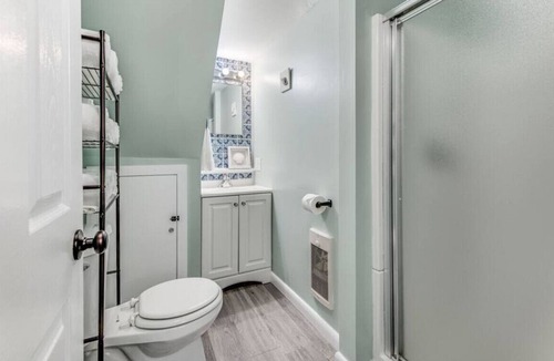 Old Orchard Beach Apartment | Just Updated | Near The Beach | Pet Friendly | 3BD