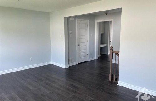 Ottawa Division House | Kanata 3bed/2.5Bath/Sleeps 10/2000sqft Luxury End Unit Townhouse/UpgradedKitchen