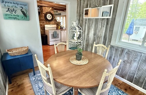 Sebago Cottage | KENDALLS COTTAGE AT SEBAGO LAKE