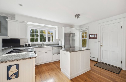 Kennebunk House | Kennebunk's Golf and Beach Haven