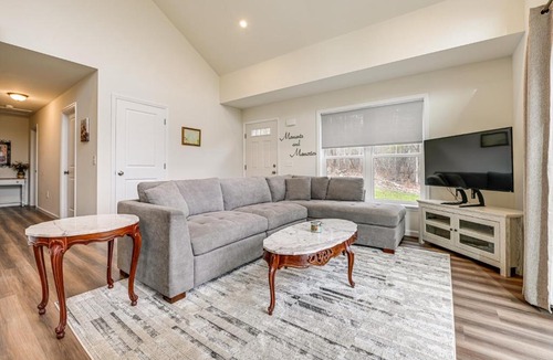 Town of Jerusalem House | Keuka Lake - Spectacular Sunrise Views!