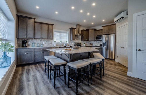 Town of Milo House | Keuka Lake view! Welcome to CASA DEL LAGO UNIT # 38