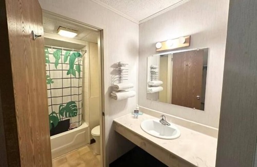Phoenixville Hotel | Kiteville Phoenixville