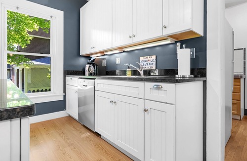 Bar Harbor House | La Maisonette - Historic Renovated 6 BR Downtown Bar Harbor