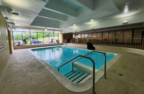 Stamford Hotel | La Quinta by Wyndham Stamford/New York City