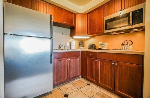Ocean Drive House | Labor Day Weekend - Newport Condo with Breathtaking Views of Narragansett Bay