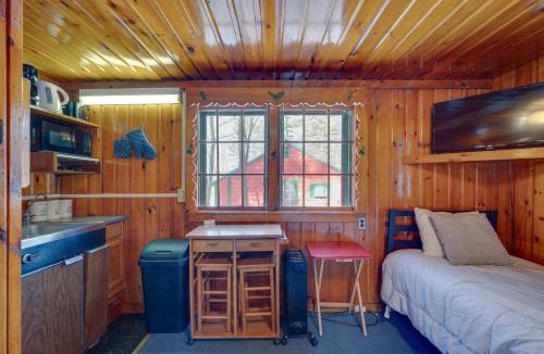Weirs Beach Apartment | Laconia Retreat half Mi to Lake Winnipesaukee!