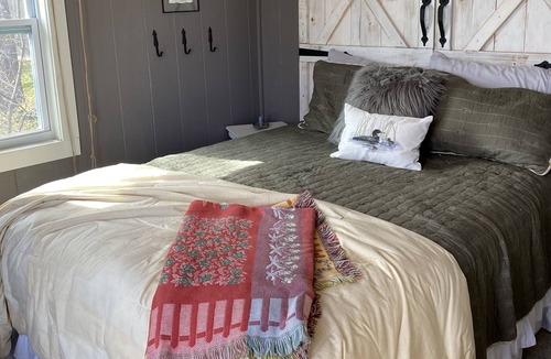 Liberty Cottage | Lake Cottage
