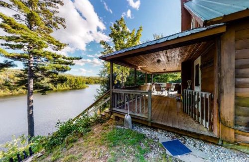 Green Mountains House | Lake Eden Escape