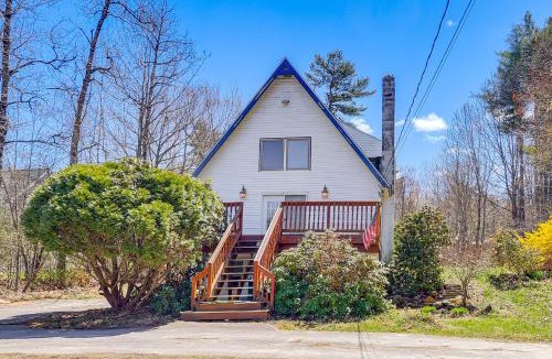 Barnstead House | Lake, Golf & More! Getaway in Center Barnstead