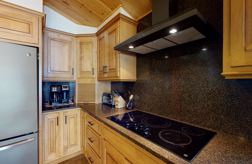 Alton Bay House | Lake Winnipesaukee Waterfront with Dock in Alton sleeps 6