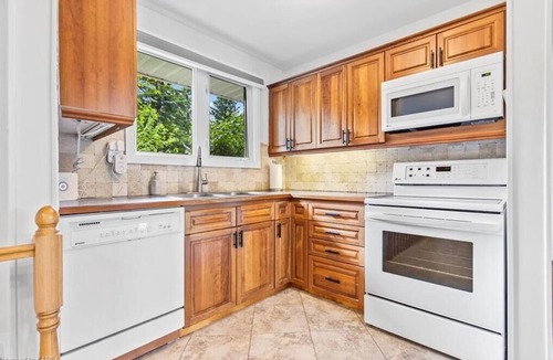 Erinsville House | Lakefront Beaver Lake Retreat with Hot Tub, Private Dock, Firepit & Water Toys