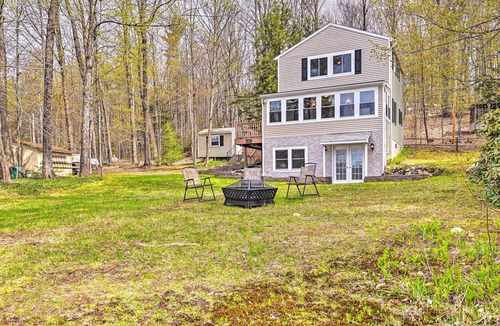 Broadalbin House | Lakefront Broadalbin Getaway w/Deck + Kayaks