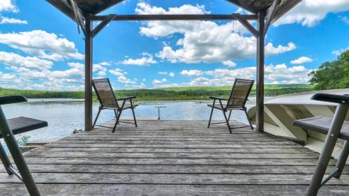 Lake Ariel House | Lakefront, Dock, Boats, Hot Tub, Game Room