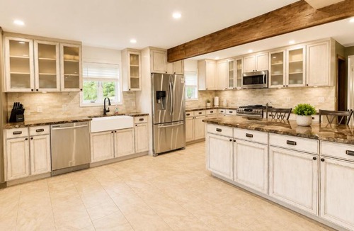 Monroe House | Lakefront Retreat w/Pool & Boats – Sleeps 12