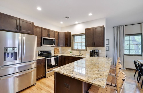 Pocono Lake House | Lakefront - Sleeps 14 - 5 bedrooms - 3 bathrooms - 2 Gamerooms - Hot tub