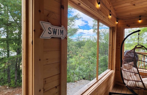 North Frontenac Cottage | Lakefront, treetop, cottage. Immerse yourself in a panorama of nature.