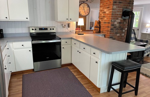 West Poland House | Lakehouse Paradise. Wonderful Family Memories ! Furry family members stay free.