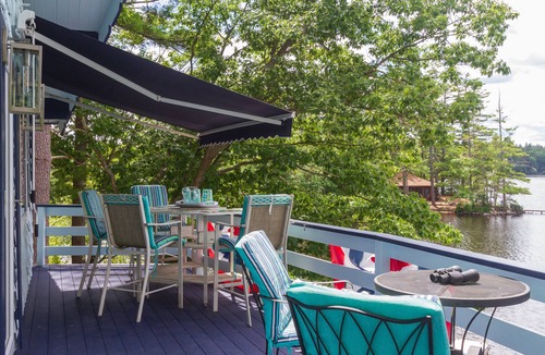 Barrington House | Lakehouse Retreat-a Hidden Gem on Swains Lake in Barrington NH