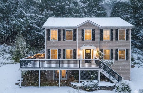 Gilford House | Lakes Region home, close to hiking, golf and more