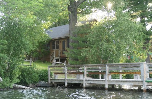 Wolfeboro Cabin | Lakeside cabin on Rust Pond CPA
