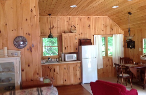 Wolfeboro House | Lakeside Cottage Getaway