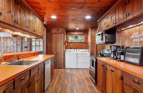 Wolfeboro Cabin | Lakeside Getaway - Lake Access & Firepit
