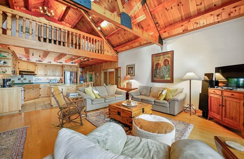 Leeds and the Thousand Islands Cottage | Lakeside Retreat on Private Island on Charleston Lake