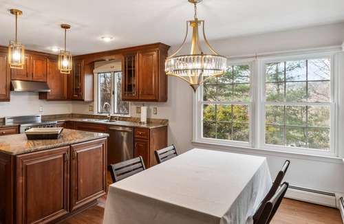 Brookfield House | Lakeside/Sleeps24+/HotTub/GameRoom/Private 2Acres