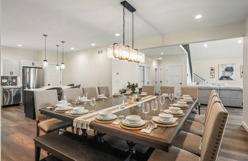 Lake Harmony Estates Villa | Lakeview Luxe & Leisure-BrndNew Villa,9BR, Sleep 30,Kids Playhouse,Movie Room