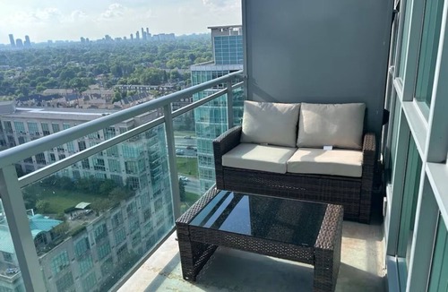 Humber Bay Apartment | Lakeview Luxury Condo Suite