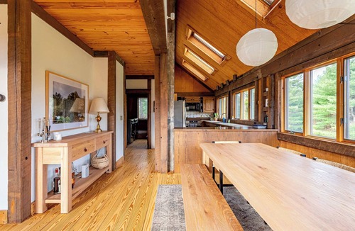 Lakeville House | Lakeville Lodge - Family Friendly Home with Pool & Hot Tub