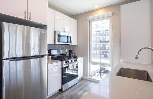 New Haven Apartment | Landing | Amazing 2BD, Game Room, Gym