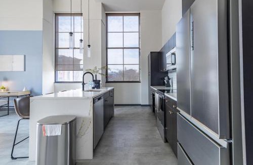 Downtown Hartford Apartment | Landing Apartments - The 55 Elm Club