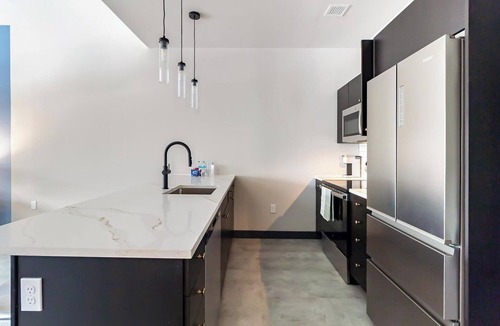 Downtown Hartford Apartment | Landing | Incredible 1BD in Downtown Hartford