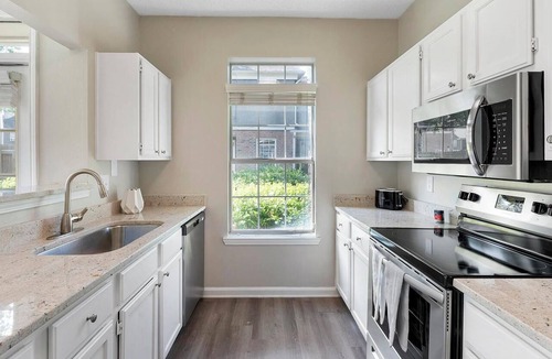 Bridgeport Apartment | Landing | Incredible 2BD in Steelpointe Harbor
