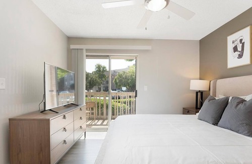 Bridgeport Apartment | Landing | Incredible 2BD in Steelpointe Harbor
