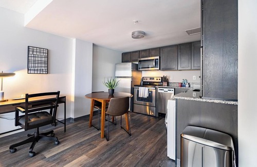 Downtown Hartford Apartment | Landing | Modern 1BD, Gym, Game Room