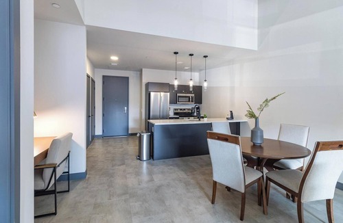 Downtown Hartford Apartment | Landing | Modern 1BD in Downtown Hartford